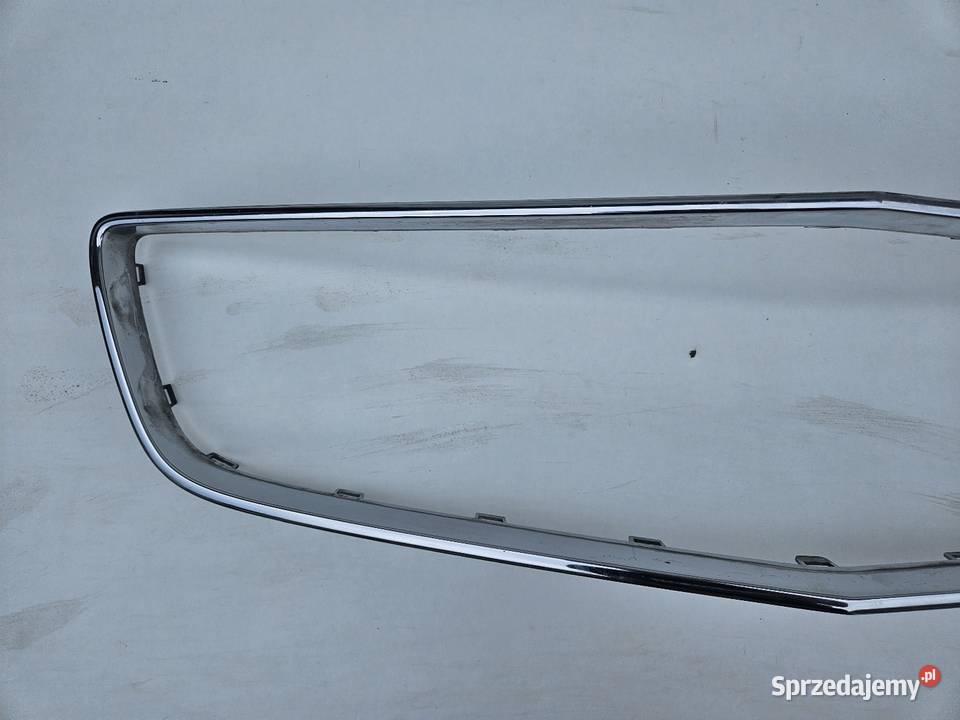 MERCEDES CLS W218 RAMKA GRILLA ATRAPY PRZÓD Międzychód