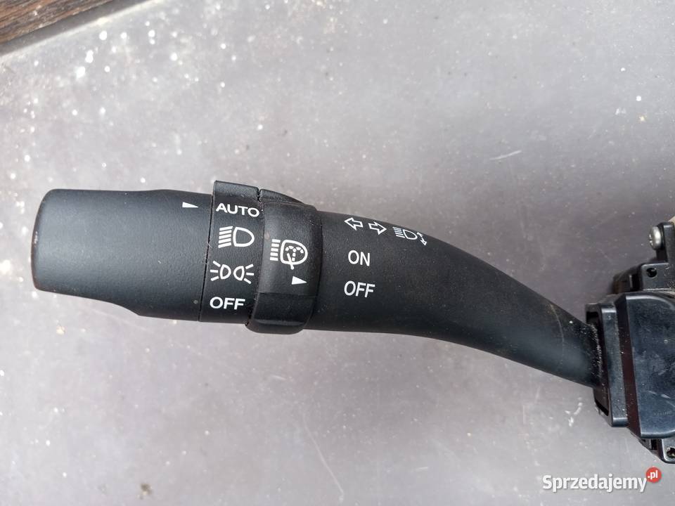 PRZEŁACZNIK ZESPOLONY HYUNDAI IX 55 202005923