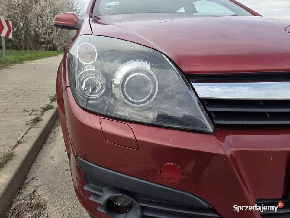 Opel Astra H 18 140 Ostrowiec Świętokrzyski sprzedam