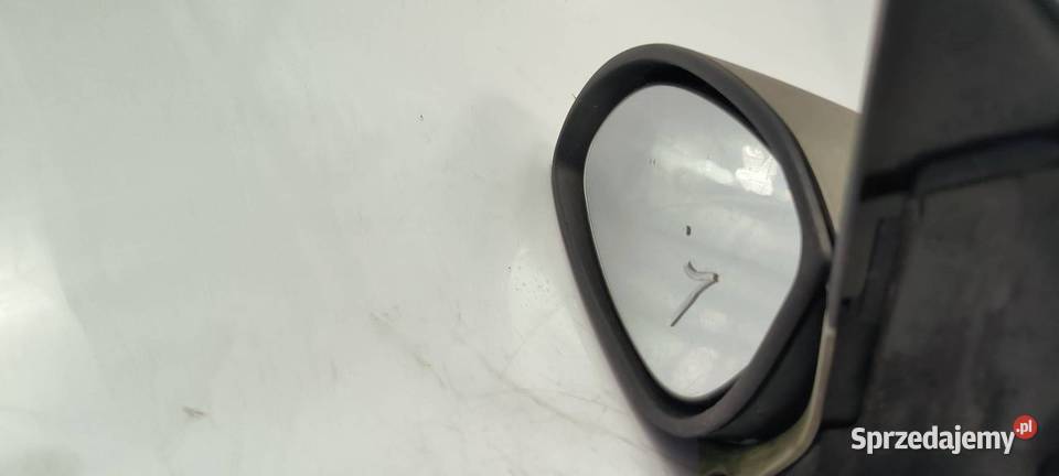 LUSTERKO LEWE OPEL VECTRA B