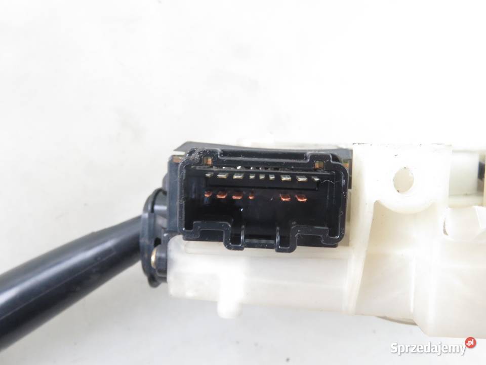 PRZEŁĄCZNIK ZESPOLONY SUBARU FORESTER 83111FC07