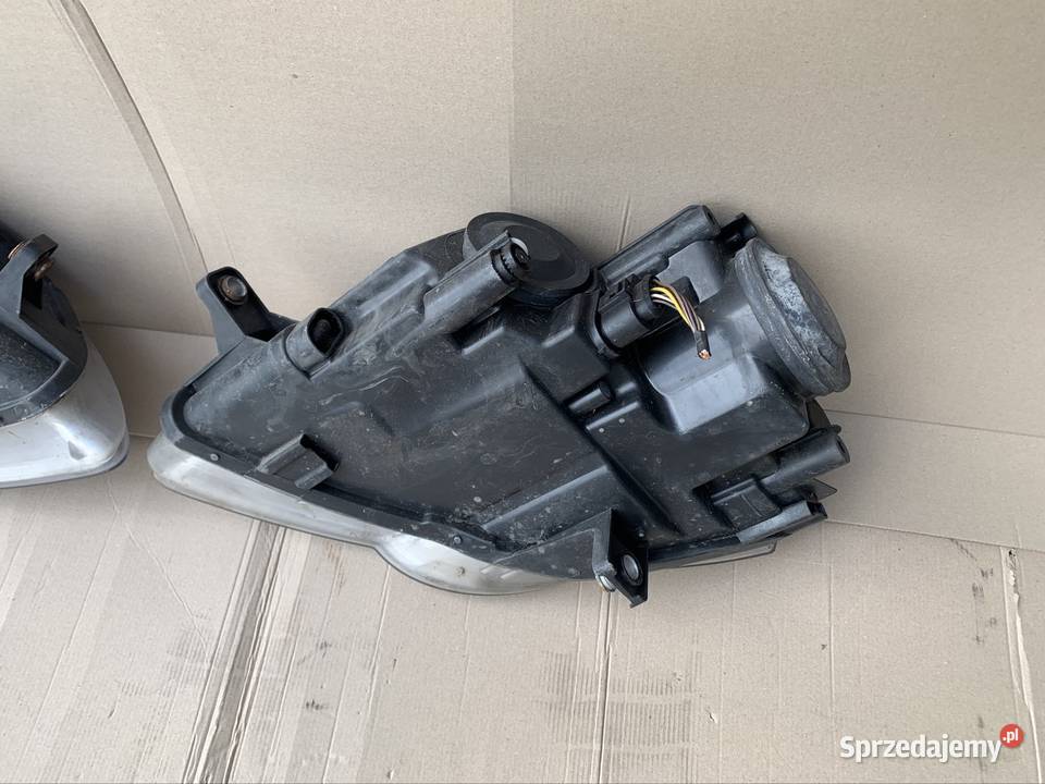 Reflektor lampa przód lewa prawa volkswagen Szczecin