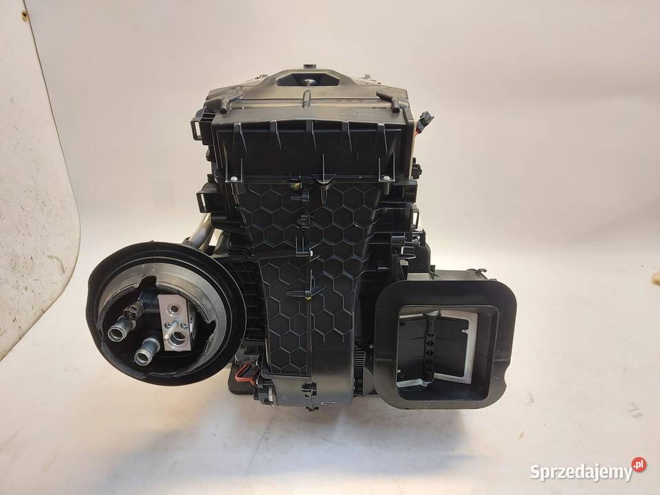 BMW iX1 X1 U11 Nagrzewnica kompletna 5A563F9 osobowe