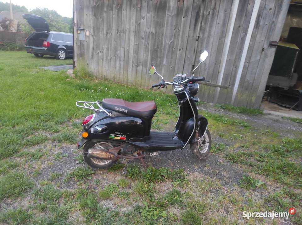Skuter 50 z Niemiec Rok produkcji 2010 sprzedam