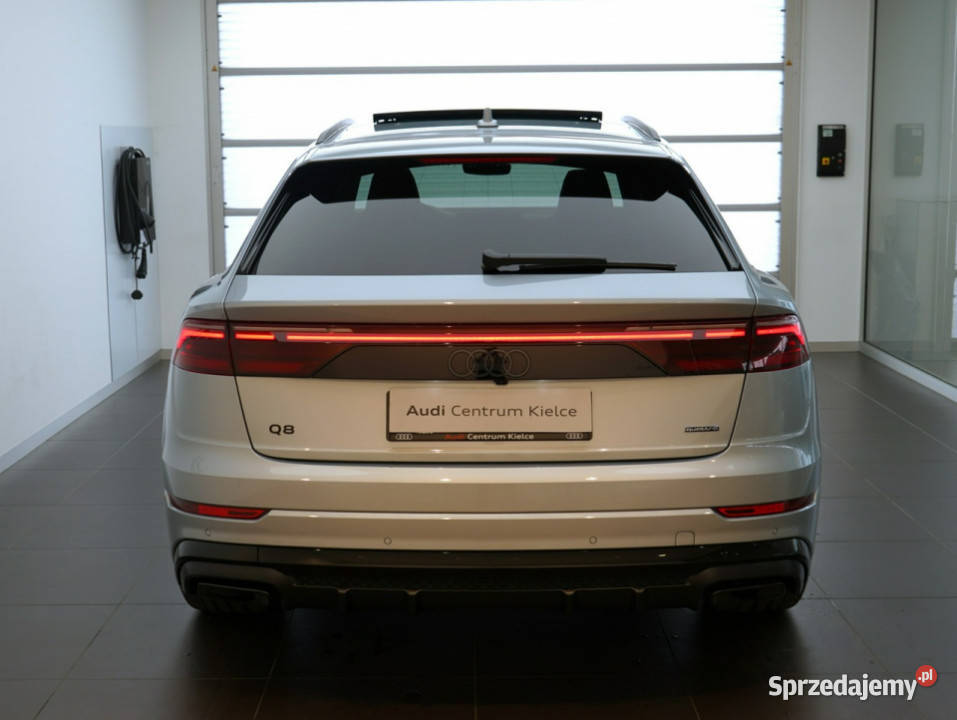 Audi Q8 Quattro Sline 60TFSIe BO MatrixHD 4/5 Kielce