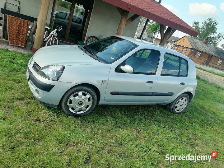 Renault Clio 12 16 v Latowicz
