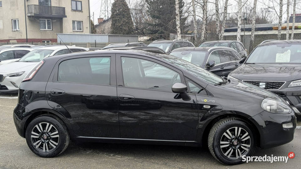 Fiat Punto 12i70OPŁACONYBezwypadkowy bluetooth śląskie sprzedam