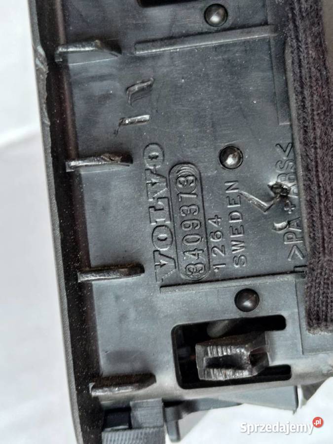 Volvo S60 V70 XC70 2006 kratka nawiewu boczna osobowe Błonie sprzedam