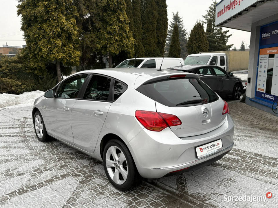 Opel Astra 14 120 Podgrzewane fotele kierownica gniazdo AUX Tarnowskie Góry