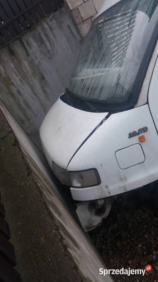 Drzwi maska błotniki lampa atrapa dostawcze małopolskie Racławice