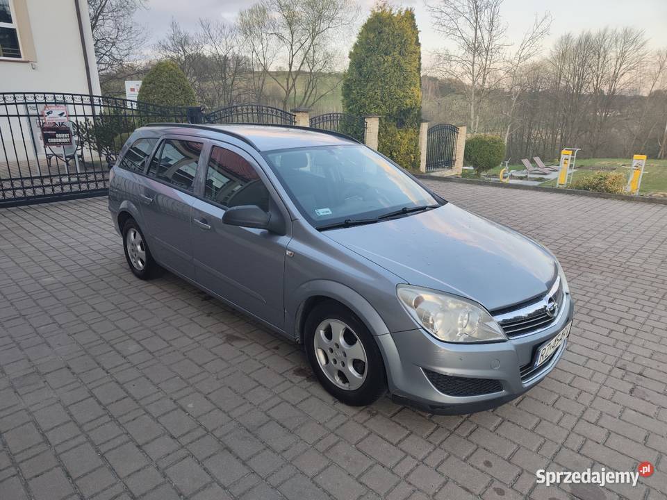 Opel Astra H 16 LPG 2009 małopolskie Bistuszowa