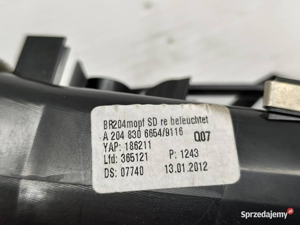 KRATKA NAWIEWU PRAWA MERCEDES W204 LIFT osobowe