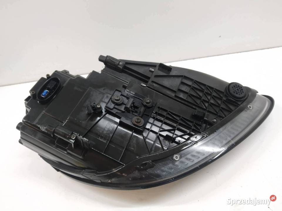 LAMPA PRZÓD LEWA XENON LED EUROPA 7P5941031Q