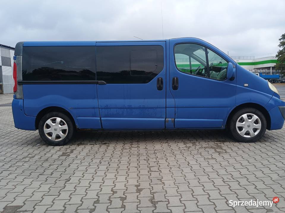 Renault Trafic long 20 dCi 9 miejsc 2007 łódzkie Sieradz