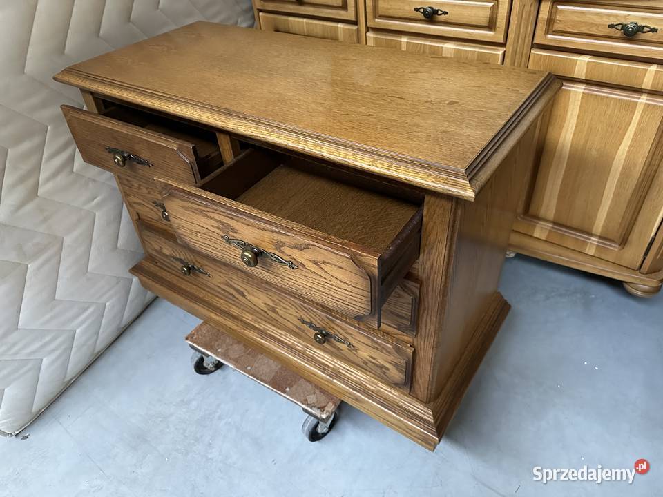 Ładna komoda w kolorze rustykalnym 105 Sławoszewek