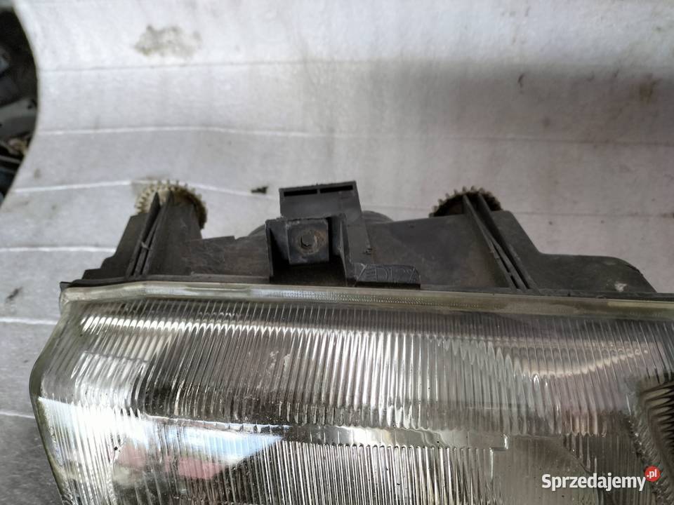 LAMPA PRZÓD PRAWA SEAT IBIZA CORDOBA 086654 osobowe lubelskie Kamień-Kolonia sprzedam