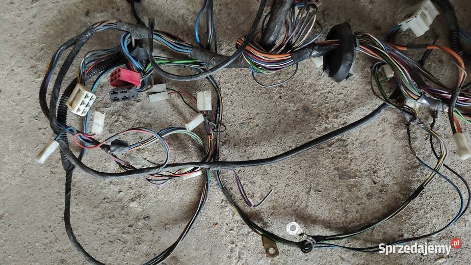 Wiązka elektryczna skrzynka bezpieczników fiat Wyposażenie elektryczne