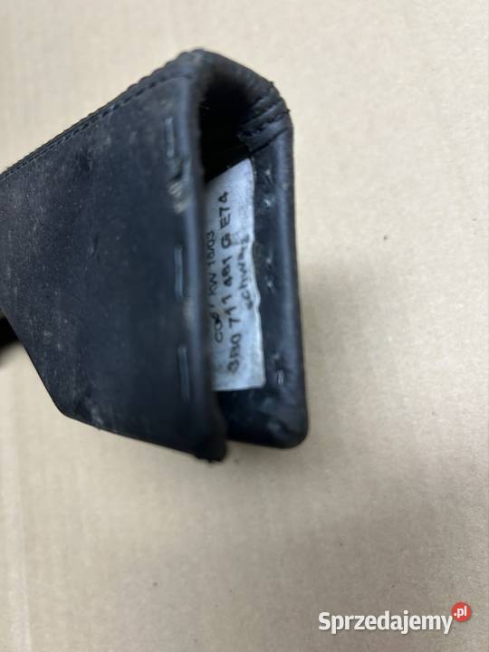 Osłona dźwigni hamulca ręcznego Passat b5 skóra kujawsko-pomorskie Grudziądz