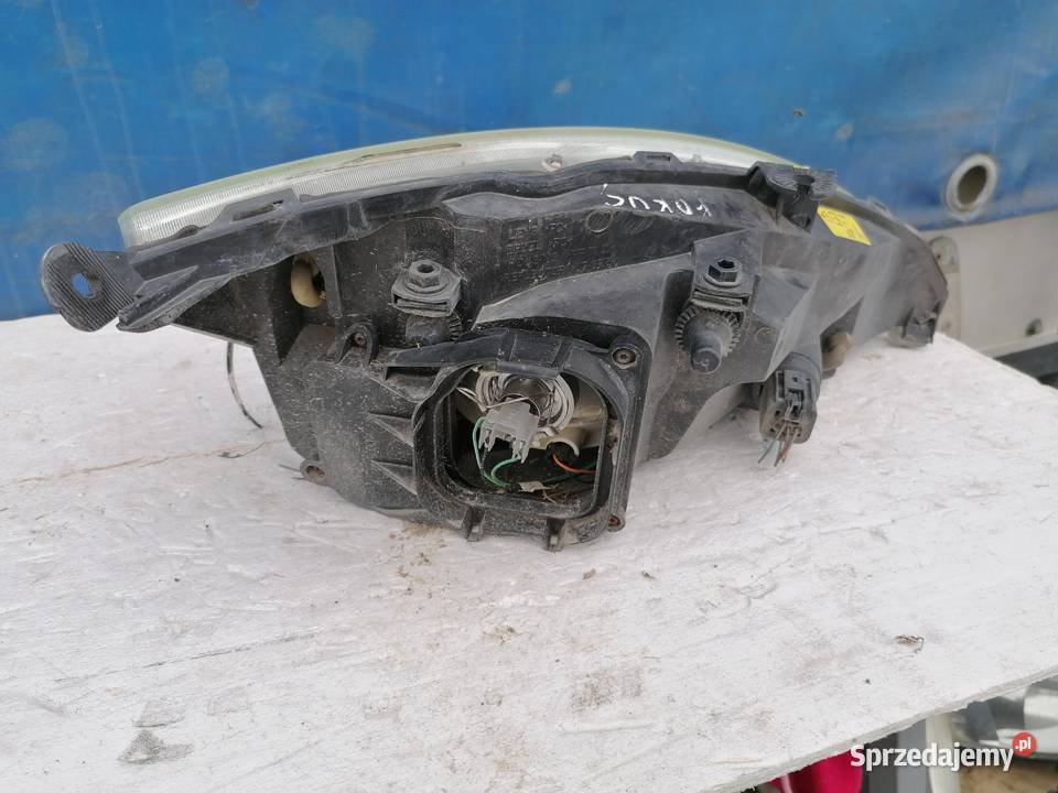 Lampa Lewa Przód Ford Focus sprzedam