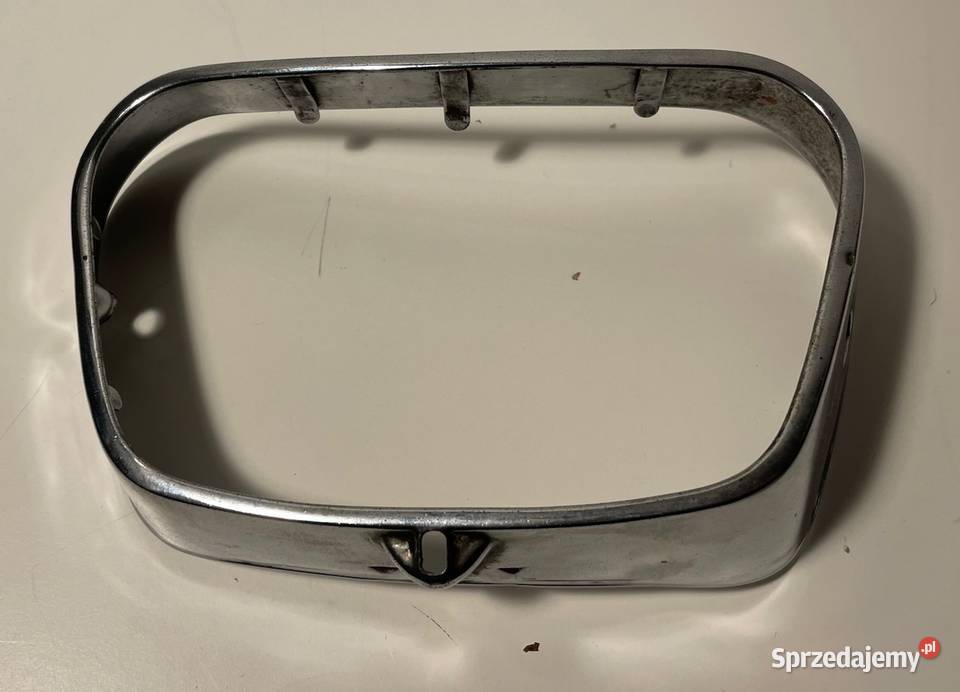 Mercedes Benz W110 Hella ramka halogen Poznań