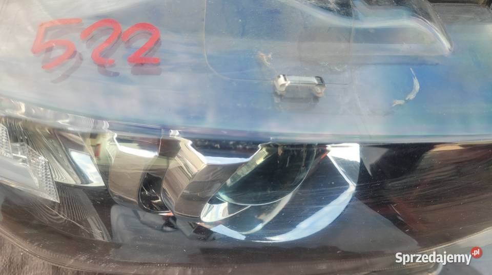 TOYOTA AURIS II LIFT REFLEKTOR PRAWY LAMPA PRAWA śląskie Ruda Śląska