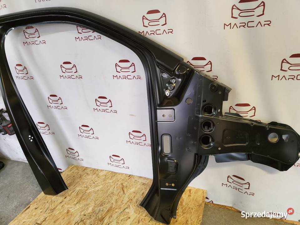 Słupek Ćwiartka Prawy Przód Toyota Proace 2016 sprzedam