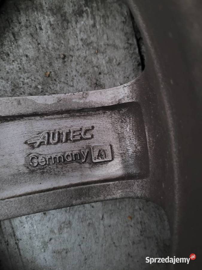 Sprzedam 4 Felgi z Oponami do Mercedes Benz