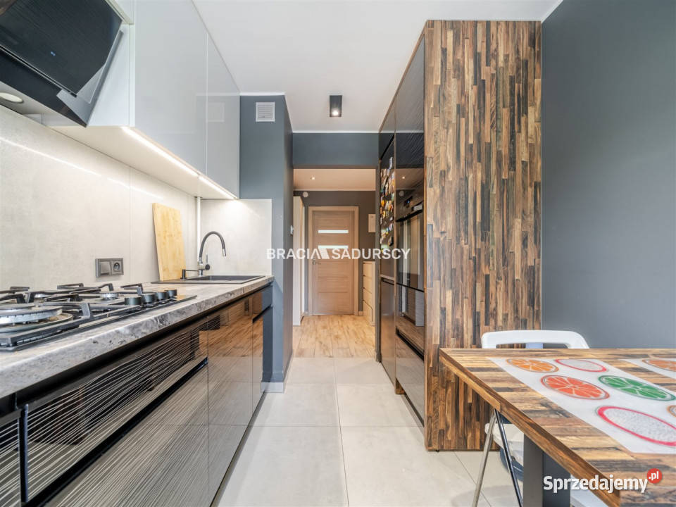 Mieszkanie Kraków Bohaterów Września 646m2 3pok Liczba pokoi 3