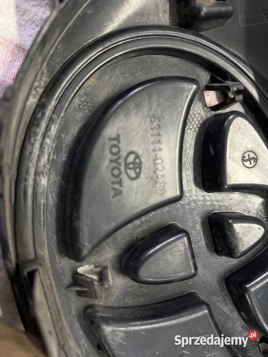 Toyota Corolla E 16 lift Grill Atrapa Atrapy kujawsko-pomorskie Grudziądz