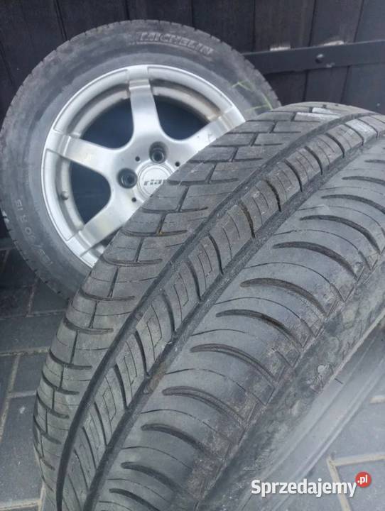 Alufelgi 15 4100 proste nie spawane komplet 4 aluminiowe