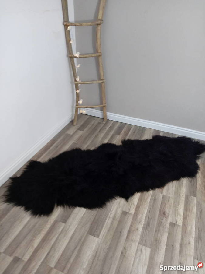 Skóra Owcza Island czarny Dywan Narzuta z Dwóch Szaflary sprzedam
