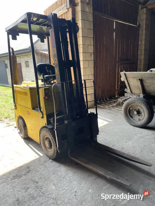 Wózek widłowy rak Suchedniów silnik c 330 Stara Wieś