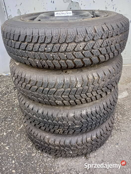 Kompletne koła Corsa13 zimowe Sanok