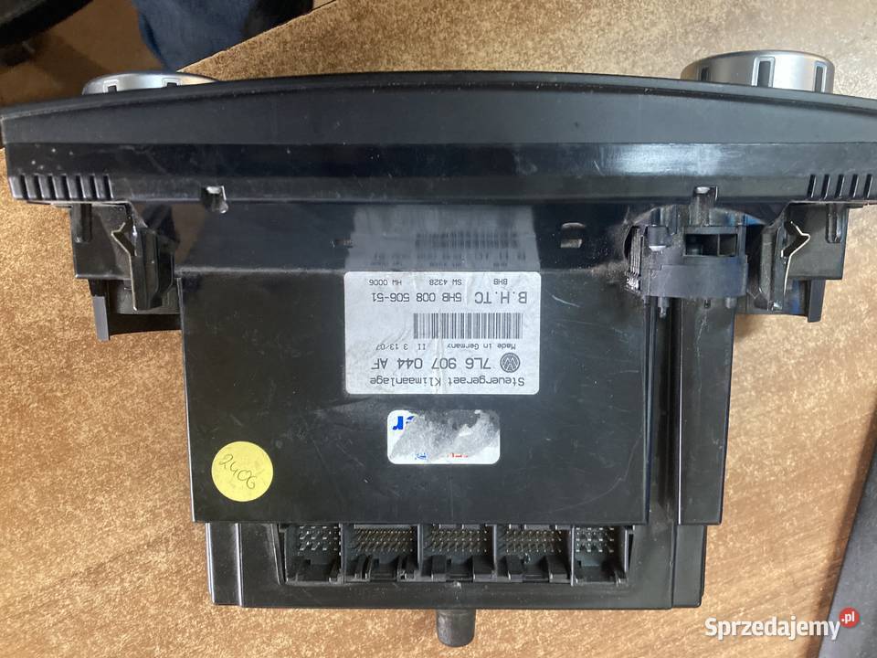 VW TOUAREG FL PANEL KLIMY KLIMATYZACJI osobowe Rakoniewice sprzedam