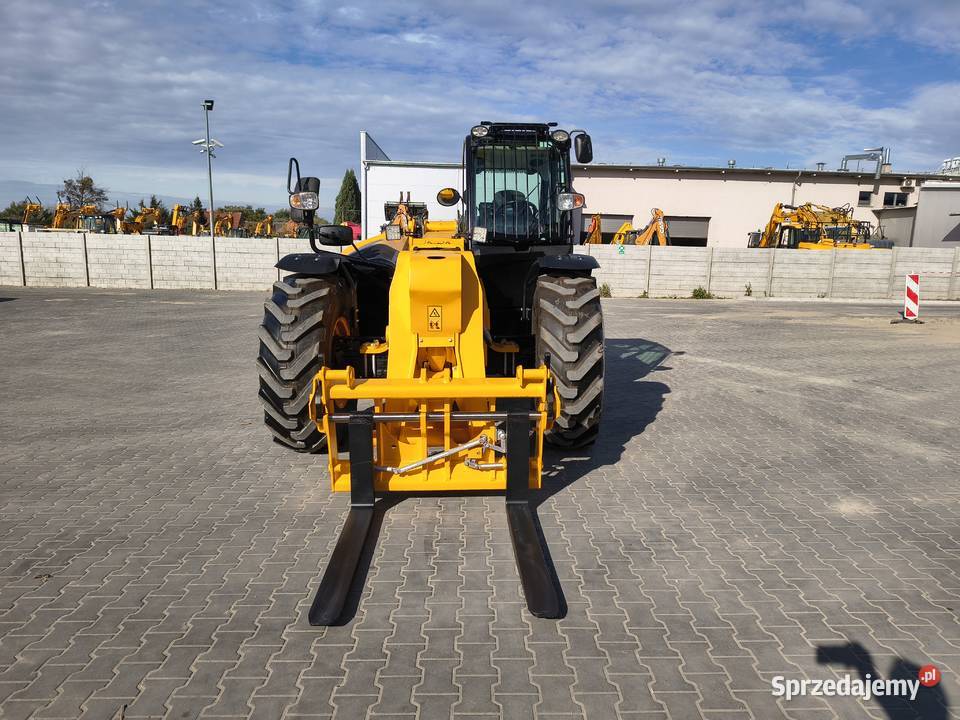 ŁADOWARKA TELESKOPOWA JCB 56080 2018R MANITOU Krotoszyn