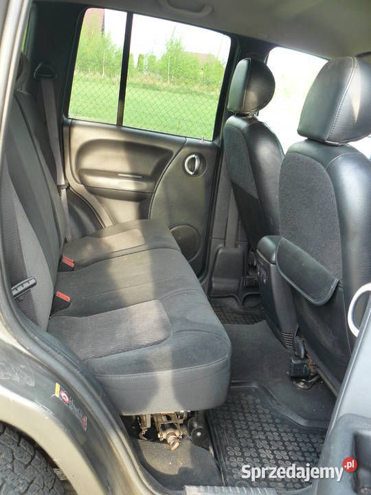 Jeep Cherokee Liberty 28 CRG 4x4 2003 hak Kraczkowa