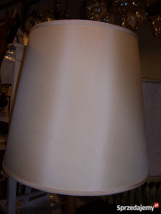 Lampa podłogowa z beżowym kloszem Pozostałe Oleśnica sprzedam