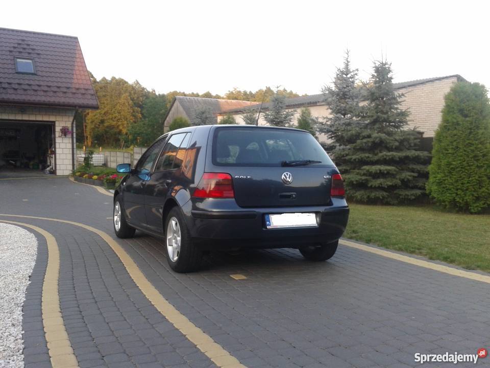 Sprzedam Vw Golf 4 1 właściciel mały przebieg Ostrowiec Świętokrzyski