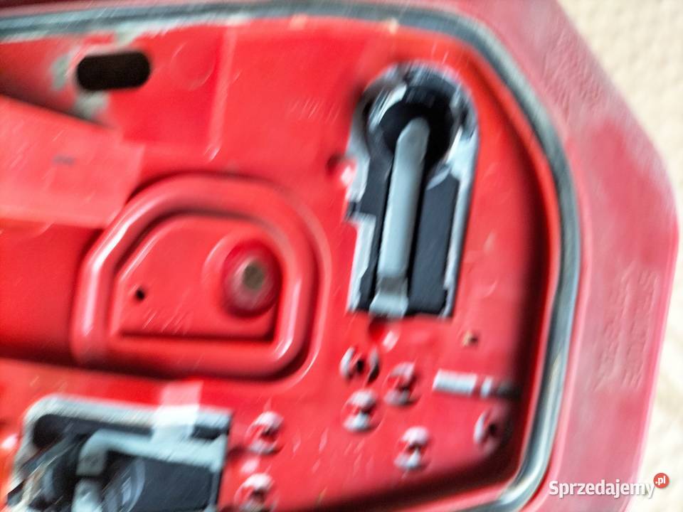 PEUGEOT 206 WKŁAD LAMPY TYŁ TYLNEJ PRAWY osobowe lubelskie sprzedam