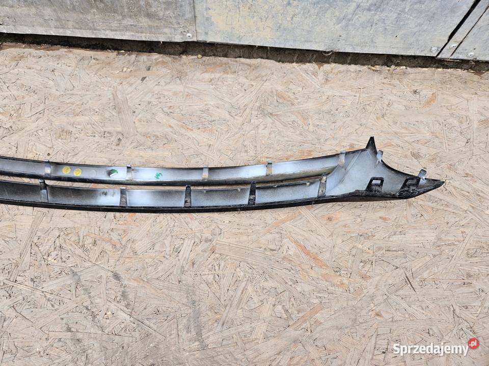 VW SCIROCCO RLINE GRILL ATRAPA ZDERZAKA PRZÓD Międzychód