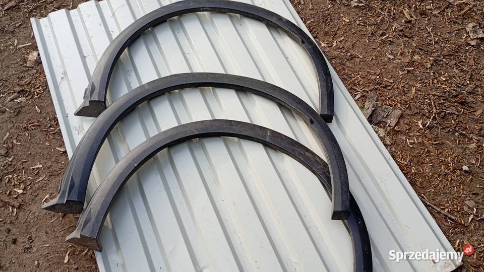 Listwy błotnika lewy tył DS7 9817250277 Udrzynek