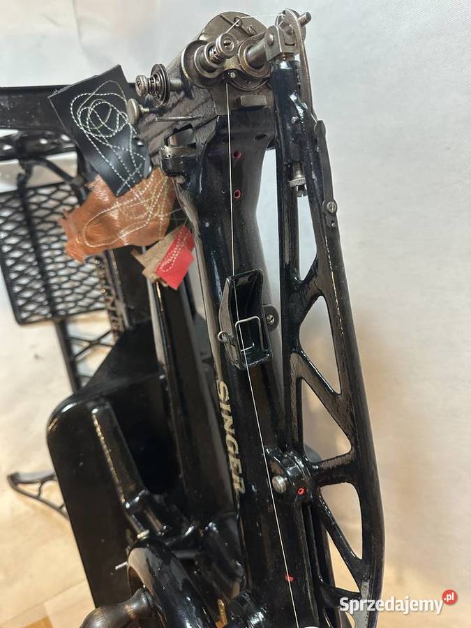 Łaciarka Singer 29K56 maszyna szewska kaletnicza Brzesko