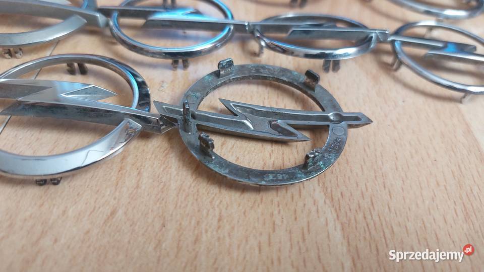 EMBLEMATY TOYOTA OPEL NISSAN RENAULT AUDI 133 Szczecin