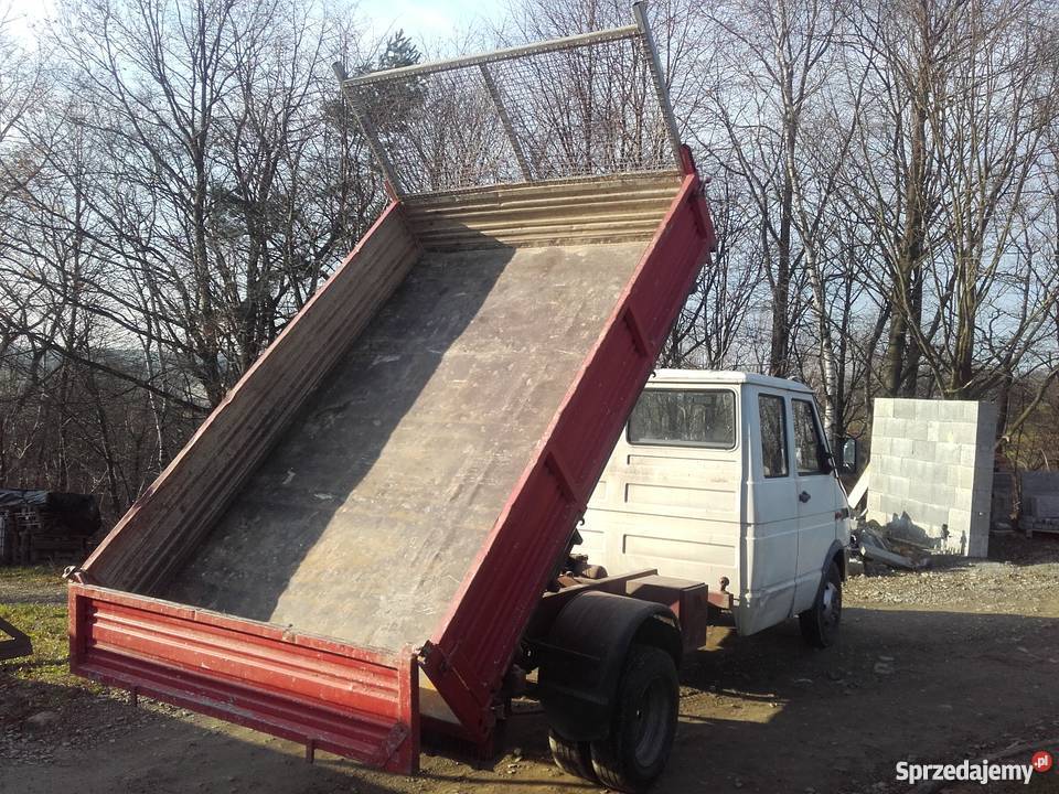 IVECO DAILY 358 DUBEL 7OSOB WYWROT KIPER 3STR Czermna