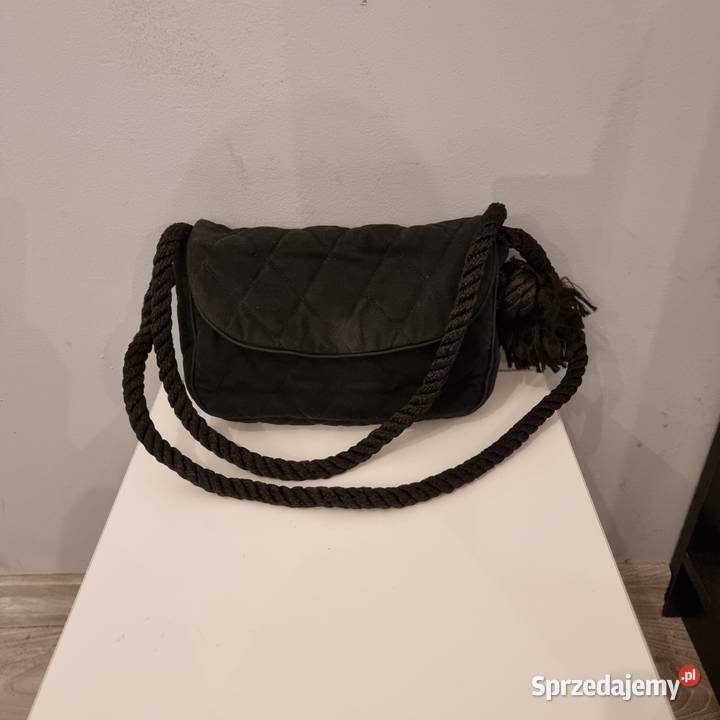 Mała czarna torebka z ozdobnym frędzlem małopolskie Kraków