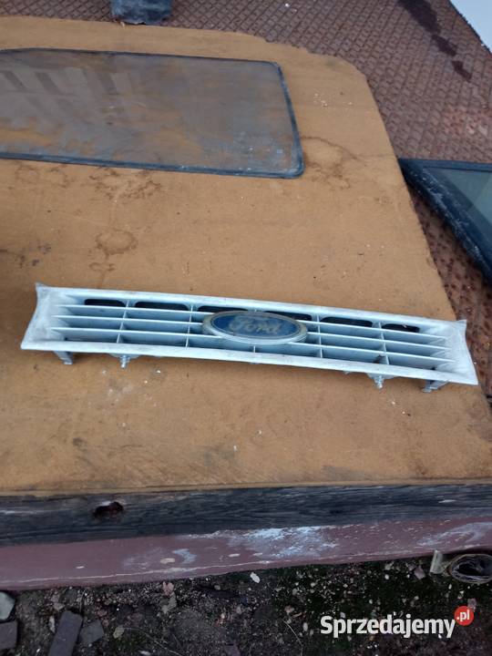 For Sierra grill przód