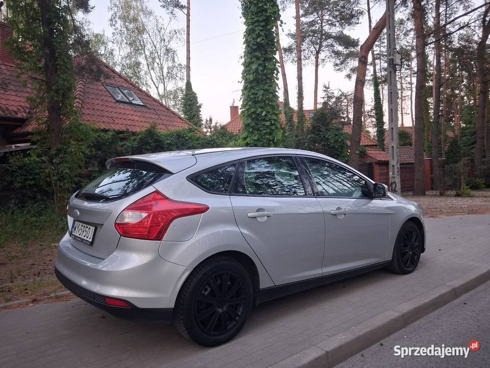 Sprzedam Forda Focusa 16 Ford Focus super stan manualna Piaseczno