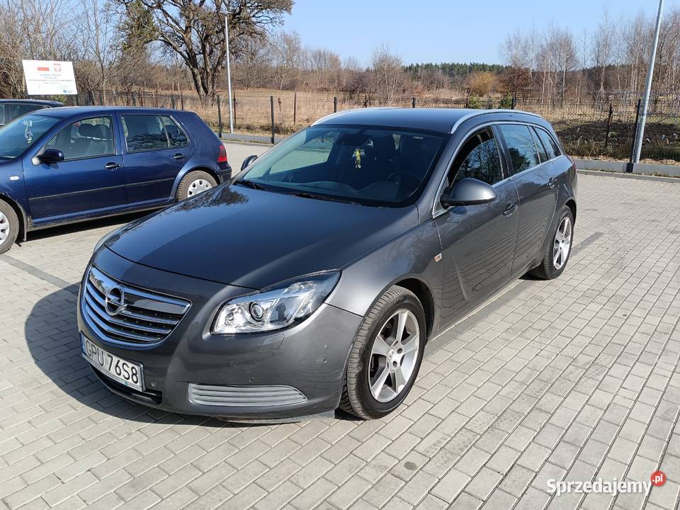 Opel Insignia kombi 20 Cdti 130 manual 6 biegów 310000km