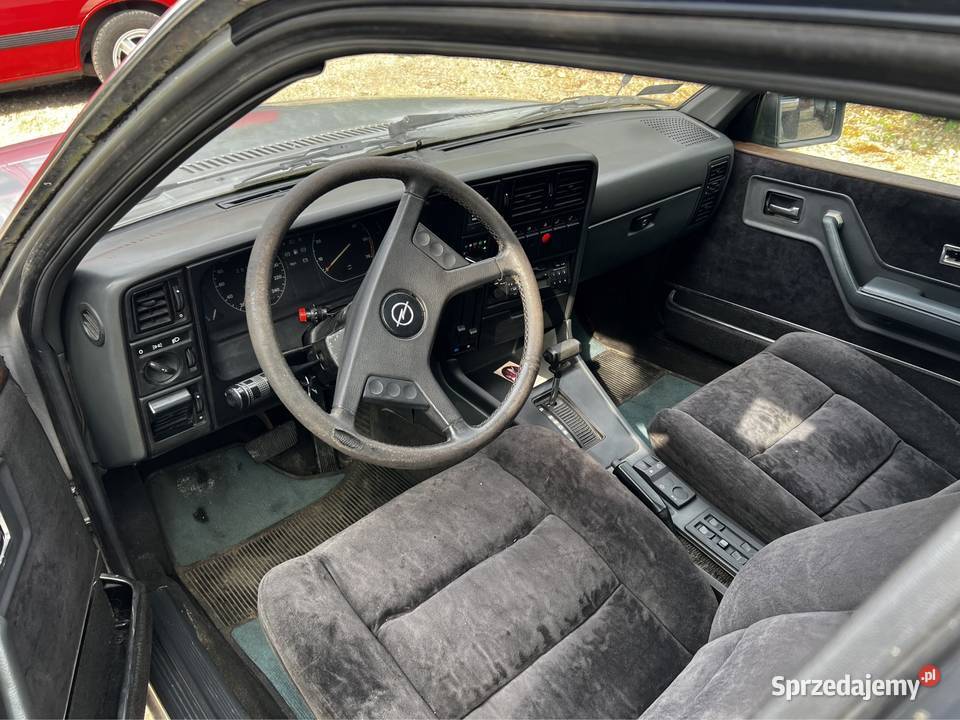 Opel Senator 30 zabytek Warszawa