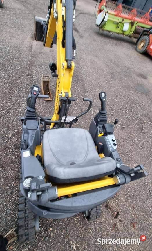 Minikoparka holland E14D